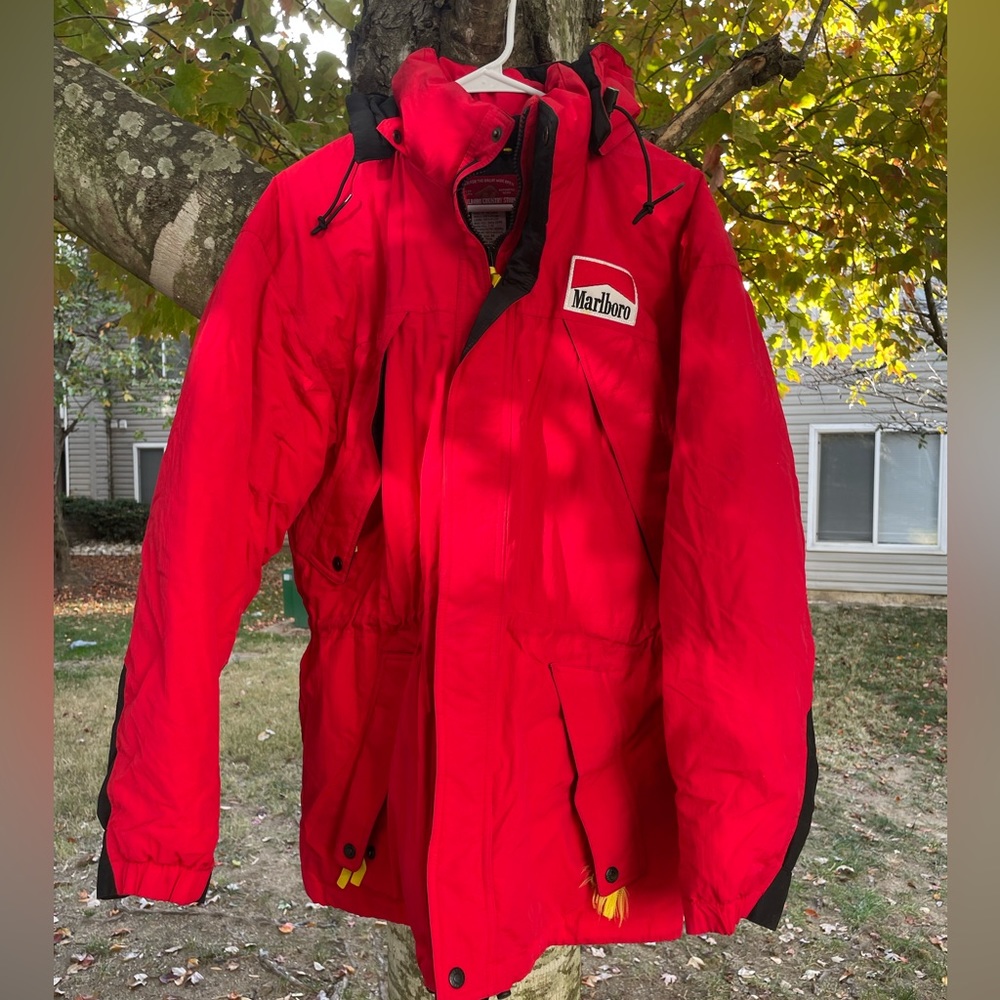 Vintage 90’s red Marlboro Parka Jacket